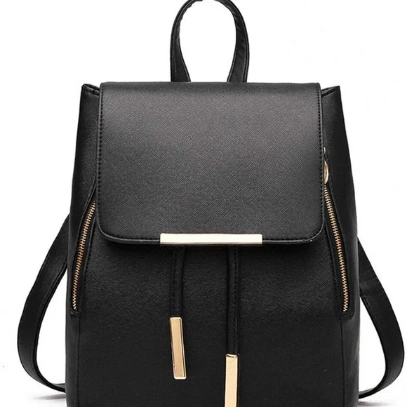 Women's Black Leather Backpack - Genuine Cowhide, Medium Size, Stylish &  Practical Convertible Backpack Purse For Women